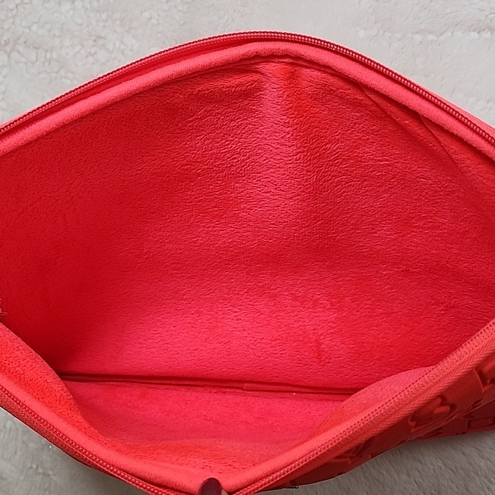 MARC  BY  MARC JACOBS Neon  Neoprene  Tablet Case - Picture 8 of 16